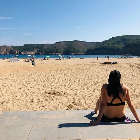 Avinguda De Girona Διαμέρισμα