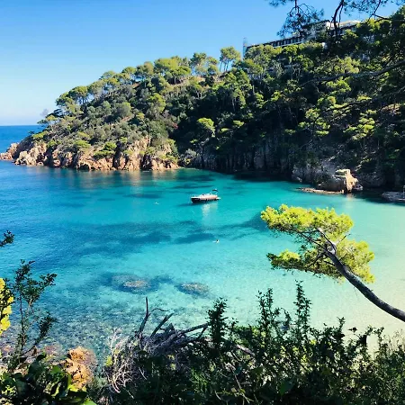 Avinguda De Girona * L' Escala