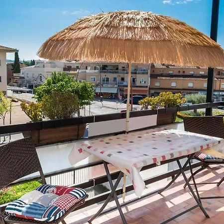 Avinguda De Girona * L' Escala