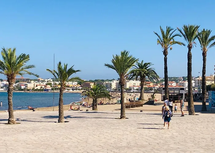 Avinguda De Girona L' Escala
